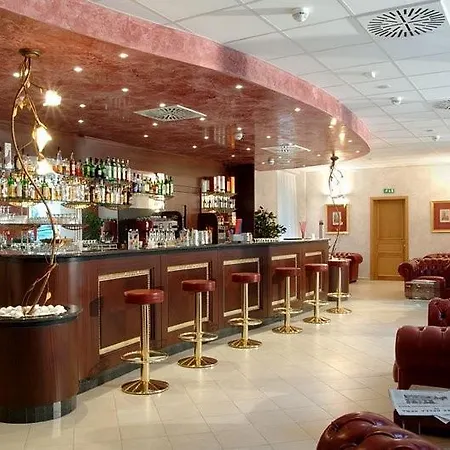 シーザー ホテル プラハ