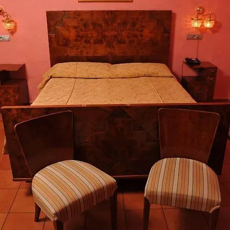 Caesar Hotel 4*