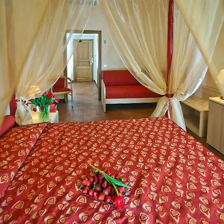 Hotel Caesar 4*