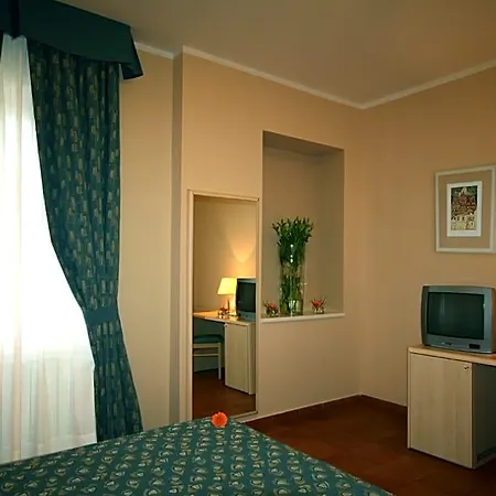 Hotel Caesar 4*