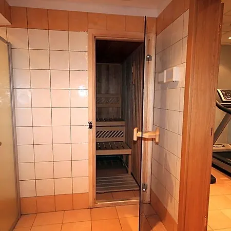 Caesar 4* Prague