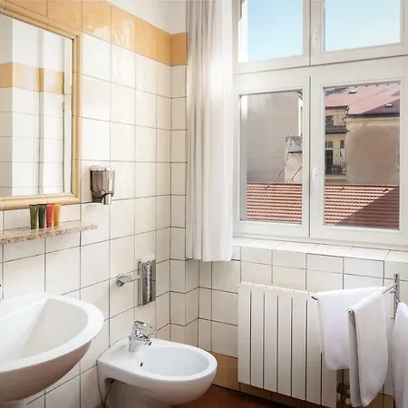 Caesar Hotel 4*