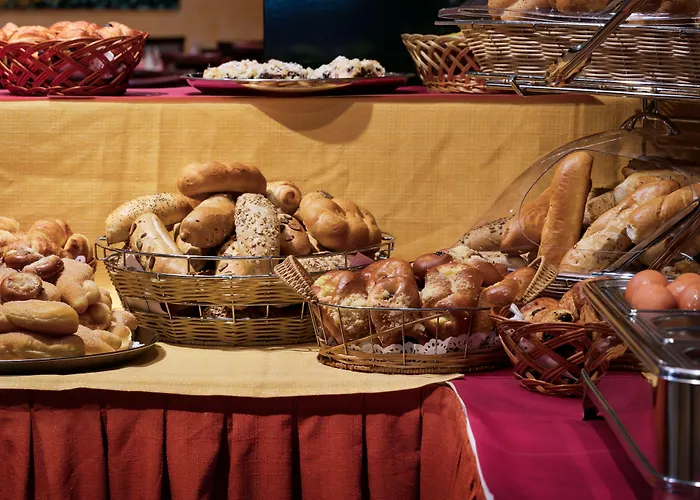 فندق سيزار براغ